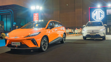 Booth MG pada pameran PEVS 2025