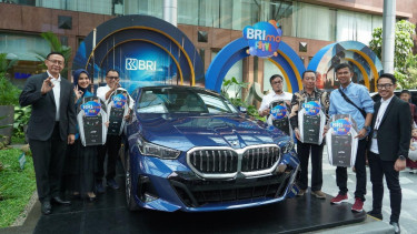 BRI serahkan hadiah BRImo FSTVL 2024