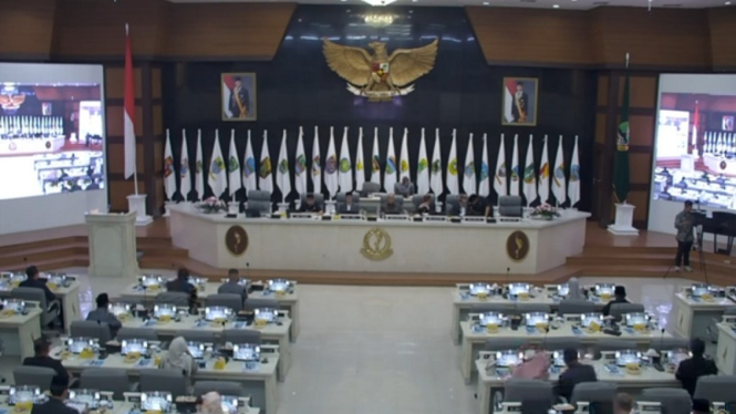 Sidang Paripurna DPRD Jawa Barat