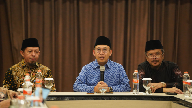 Ketua Majelis Masyayikh, KH Abdul Ghaffar Rozin