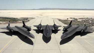 SR-71 Blackbird