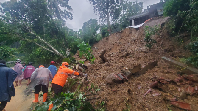 Longsor di Desa Kebonagung, Bendungan, Trenggalek, Jawa Timur. (Foto: BPBD Trenggalek)