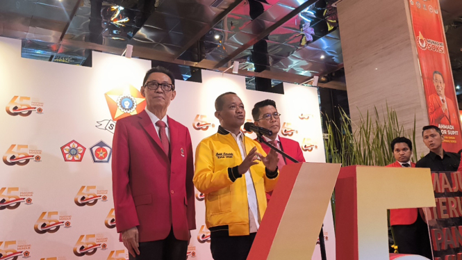 Ketua Umum Partai Golkar, Bahlil Lahadalia usai menghadiri acara Munas ke-12 Depinas SOKSI di Hotel Bidakara, Jakarta Selatan 