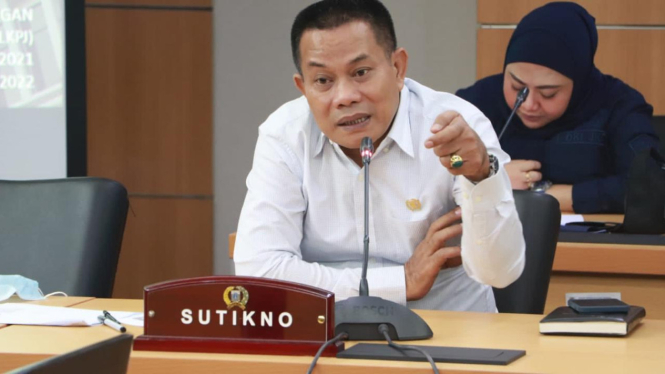 Wakil Ketua Komisi C DPRD DKI Jakarta, H. Sutikno