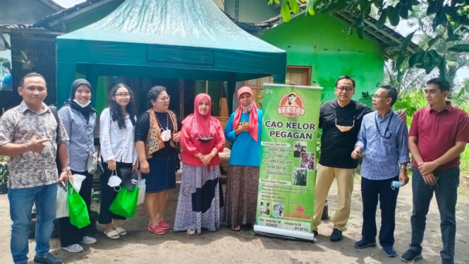 Pengusaha memanfaatkan KUR BRI