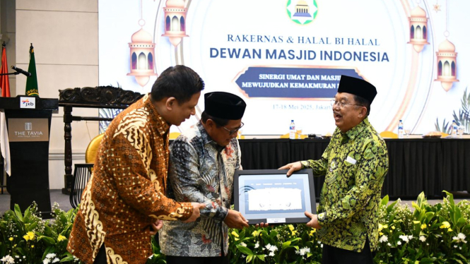 MoU antara PT Bank Tabungan Negara (Persero) Tbk dan Dewan Masjid Indonesia (dok: BTN)