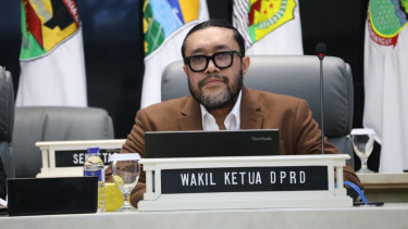 Wakil Ketua DPRD Jabar Ono Surono