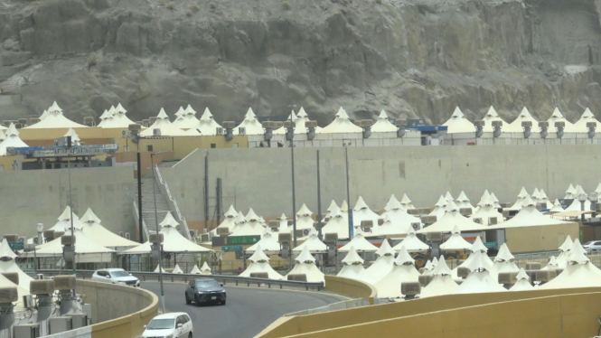 Penampakan tenda-tenda jemaah haji di Mina, Makkah, Arab Saudi, Rabu (21/5/2025)
