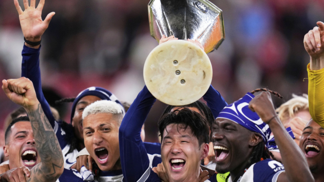 Son Heung-min juara Liga Europa 2024/25