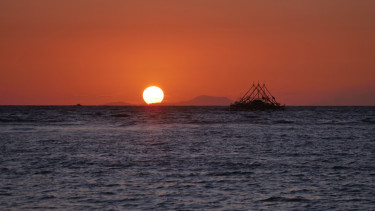 Sunset di Pantai Bodur, Tanjung Lesung, Banten.