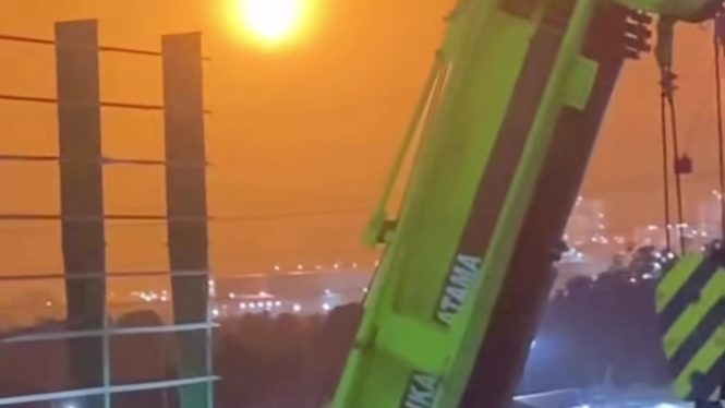 Langit di Kota Cilegon seperti terbakar