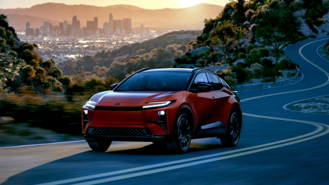 Toyota C-HR BEV