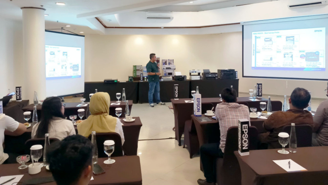 Acara Epson dan APC di Semarang, Jawa Tengah.