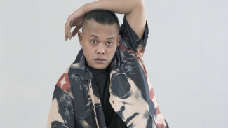 Sule Rilis Video Klip Hey Kamu, Sindiran Satir Soal Fenomena Sosial Zaman Sekarang