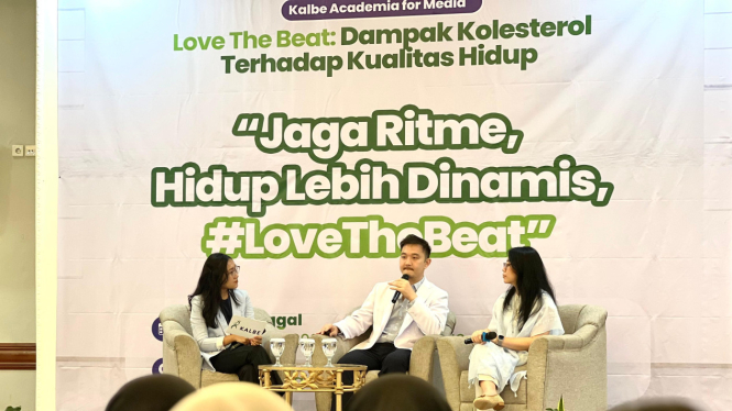 Kegiatan diskusi media Love The Beat: 