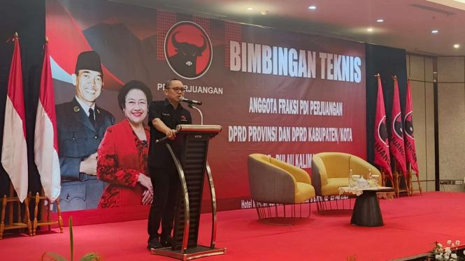 Ketua DPP PDIP Deddy Sitorus