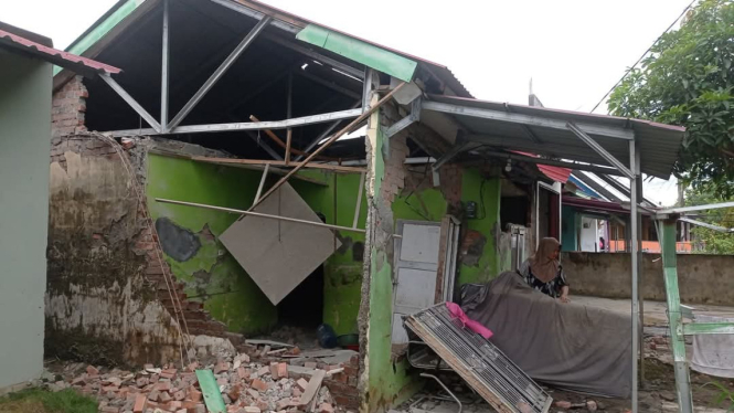 Gempa bumi mengguncang wilayah Bengkulu pada Jumat 23 Mei 2025 dinihari. Ratusan rumah warga mengalami kerusakan. (Doc BNPB)