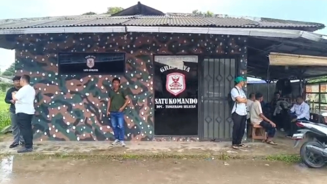 Markas Grib Jaya di Tangsel yang diduga duduki paksa lahan BMKG. (Doc istimewa)