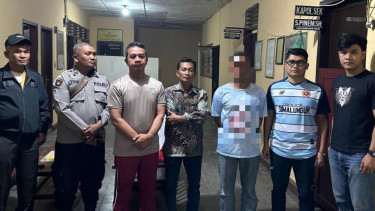 Polres Simalungun saat menangkap pelaku pemerkosa ketiga putrinya.(dok Polres Simalungun)