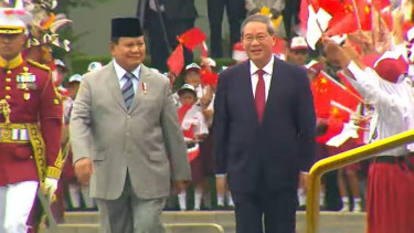 Presiden RI Prabowo Subianto menerima kunjungan PM China Li Qiang