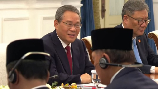 Presiden RI Prabowo Subianto menerima kunjungan PM China Li Qiang