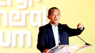 [Menteri ESDM, Bahlil Lahadalia, di acara 'Energi dan Mineral Forum 2025' di kawasan Thamrin, Jakarta Pusat, Senin, 26 Mei 2025]