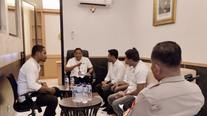 Koalisi Masyarakat Pemerhati Hukum Indonesia diterima penyidik Polda Metro