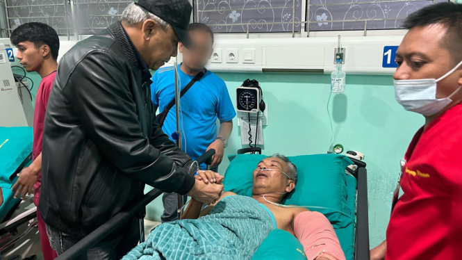 Jhon Wesli Sinaga, Jaksa korban pembacokan sadis saat menjalani perawatan di Rumah Sakit.(dok Kejati Sumut)