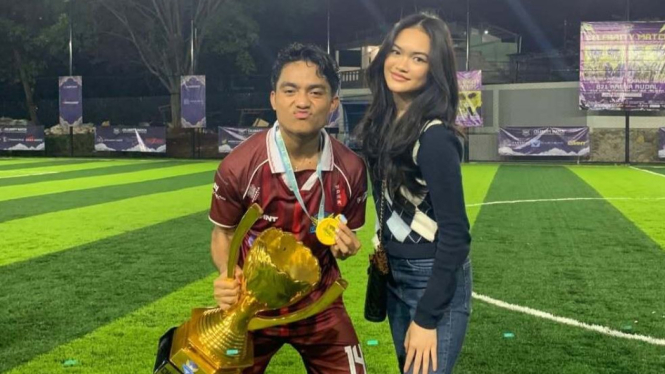 Betrand Peto dan Aqila Zhavira