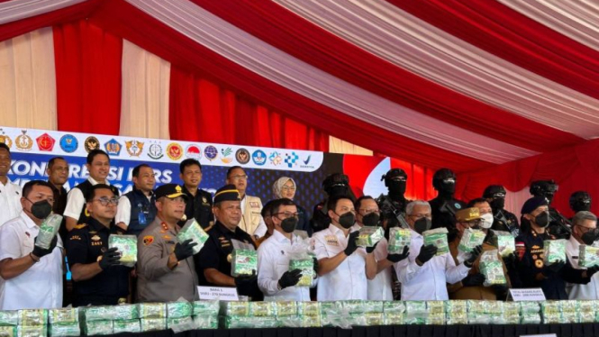 Barang bukti narkoba hasil ungkap kasus penyeludupan di peraiaran Batam, Kepri