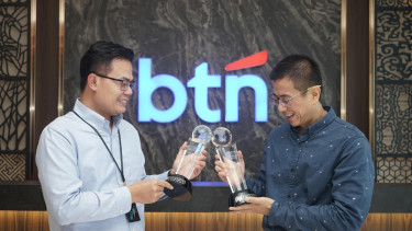 BTN.