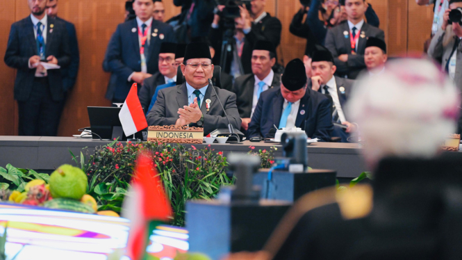 Presiden RI Prabowo Subianto saat menghadiri KTT ke-2 ASEAN GCC di Kuala Lumpur, Malaysia (sumber foto: Laily Rachev - Biro Pers Sekretariat Presiden)
