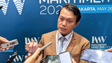 [Direktur Perencanaan Bisnis PT Pertamina International Shipping (PIS), Eka Suhendra, di acara 'Indonesia Maritim Weekend 2025', di JCC Senayan, Jakarta, Selasa, 27 Mei 2025]
