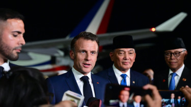 Presiden Prancis Emmanuel Macron tiba di Indonesia (sumber foto: Muchlis Jr - Biro Pers Sekretariat Presiden)