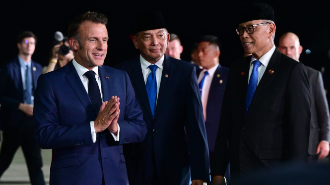 Kedatangan Presiden Prancis Emmanuel Macron dan Ibu Negara Brigitte Macron
