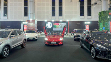 MG Cyberster di IIMS Surabaya 2025