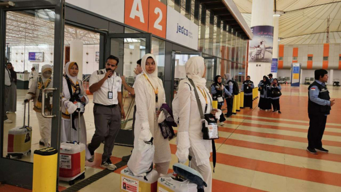 Jemaah Indonesia di Bandara King Abdul Aziz, Jeddah, Arab Saudi