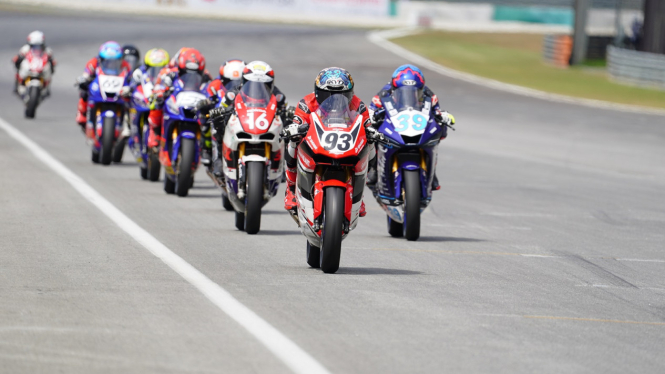 Pembalap AHRT di ARRC Sepang, Malaysia