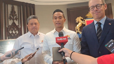 Ketua Umum Kadin Anindya Novyan Bakrie usai pertemuan dengan delegasi Swiss
