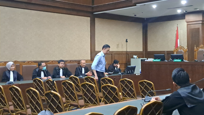 Tom Lembong di Ruang Sidang