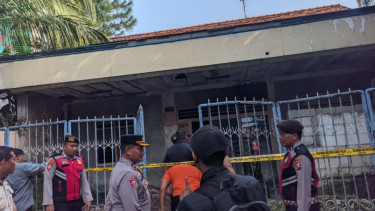 Rumah kosong lokasi ditemukannya granat di Tuban. 
