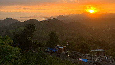 Pembangunan Bangketmolo Village