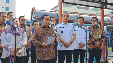 Gubernur Jakarta Pramono Anung saat peresmian TransJabodetabek rute Blok M-Bogor 