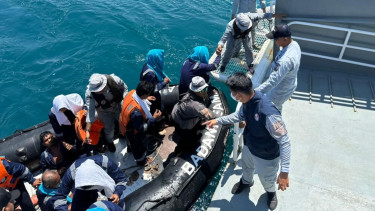 Kapal Ikan Indonesia Ditabrak Tanker Asing