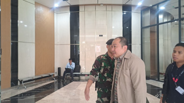 Iwan Kurniawan Lukminto di Kejaksaan Agung 
