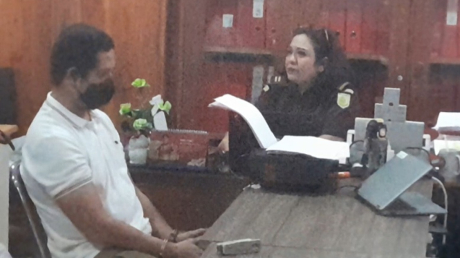 Mantan Kapolres Ngada AKBP Fajar Widyadarma dilimpahkan ke penuntut umum