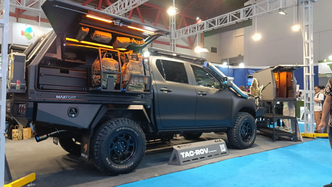 Kabin tambahan Maxfort Tac-Rov di Indo Defence