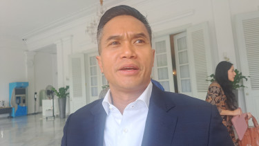 Ketua Umum Kamar Dagang dan Industri (Kadin) Indonesia, Anindya Novyan Bakrie di Balai Kota Jakarta 