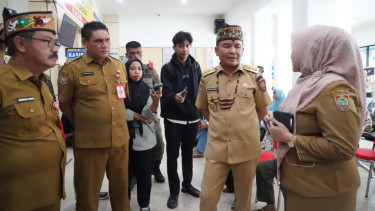 Gubernur Kalteng, Agustiar Sabran lakukan sidak ke Samsat