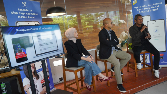 Launching AmanTerus (Doc: Natania Longdong)